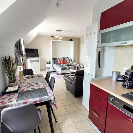 Apartment Fuegefa Balatonalmadi